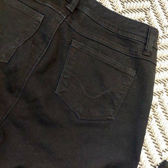 Dress Barn Skinny Jeans Mid-Rise - Picture 4 of 4